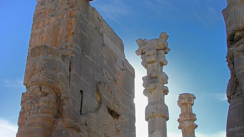 melal gate and other part of persepolis with a lot of viewer in near shiraz